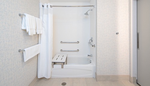 Standard Room, 1 King Bed, Accessible Bathtub (Communications)