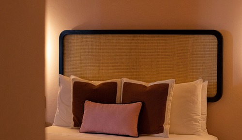Design Single Room, 1 Queen Bed