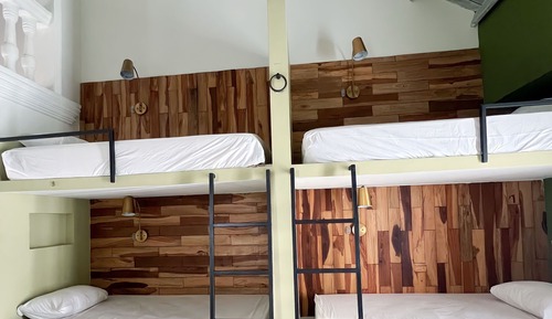 Basic Twin Room, 2 Double Beds, Ensuite