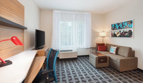 Studio, 2 Queen Beds, Non Smoking (Hearing Accessible)