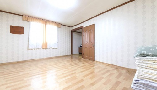 Studio Suite (Condo with Living Room)