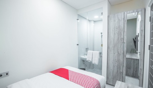 Deluxe Single Room