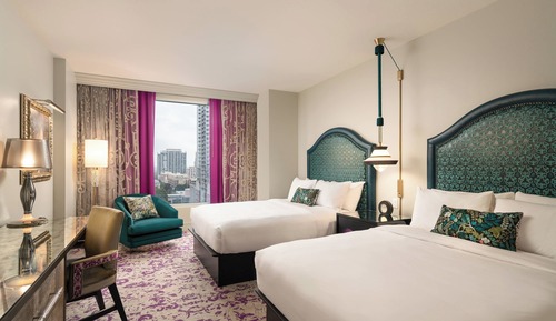 Room, 2 Queen Beds, Non Smoking (Mobility Accessible, Roll-in Shower)