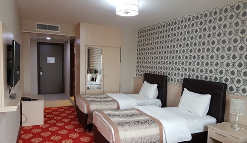 Standard Twin Room, City View