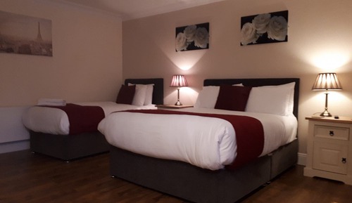 Double or Twin Room - Courtyard