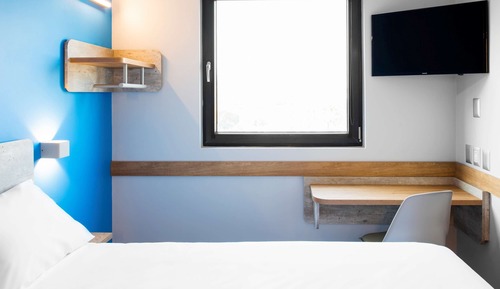 Standard Room, 2 Twin Beds