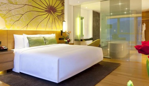 Elite Suite, Garden View