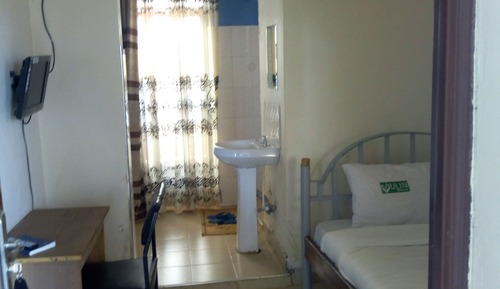 Basic Single Room