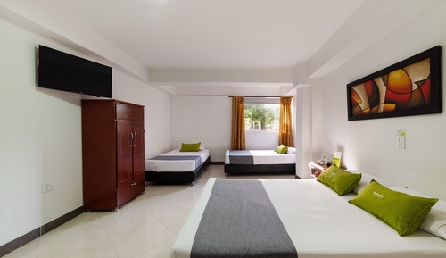 Standard Quadruple Room