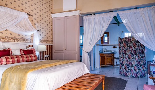 Deluxe Suite, 1 Queen Bed (Fleur de Lis - West)