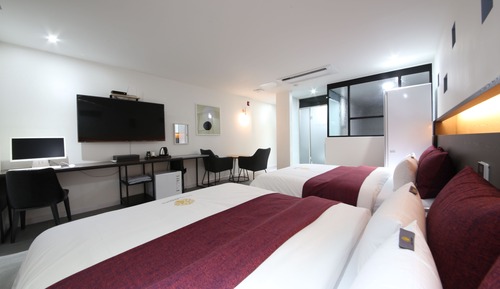 Double Business Twin Room