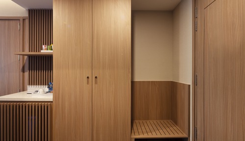 Executive Suite, Balcony