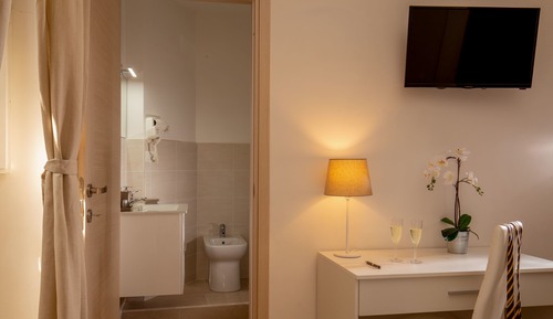 Economy Double or Twin Room