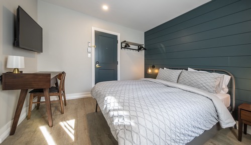 City Room, 1 Queen Bed