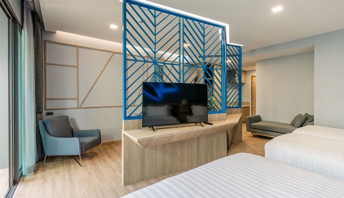Deluxe Quadruple Room
