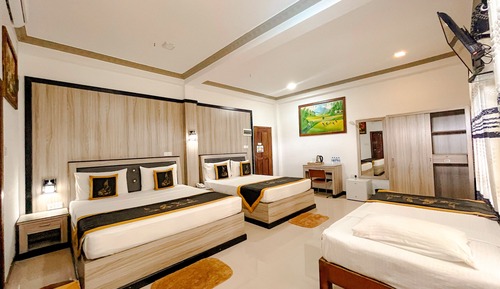 Deluxe Quadruple Room