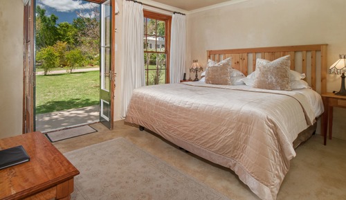 Basic Double Room