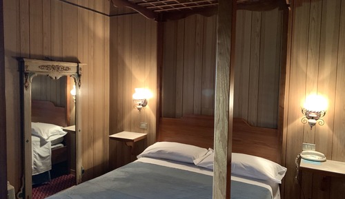 Classic Triple Room