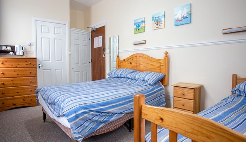 Standard Twin Room, 2 Twin Beds, Non Smoking, Ensuite