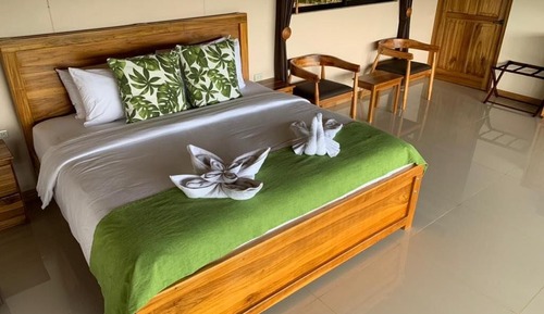 Signature Room