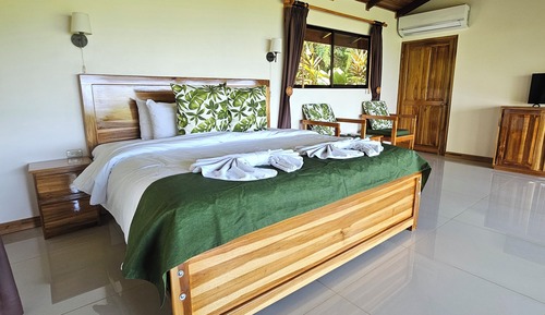 Signature Room