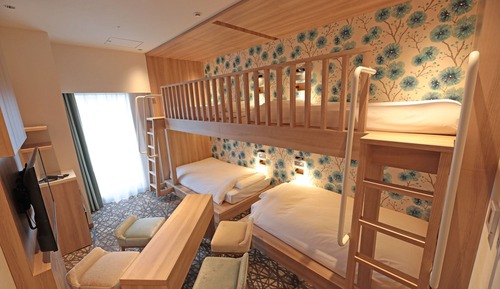 [Non-Smoking] Family Room