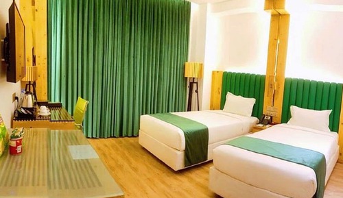 Basic Twin Room