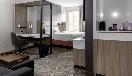 Suite, 1 King Bed, Non Smoking (Mobility Accessible, Tub)