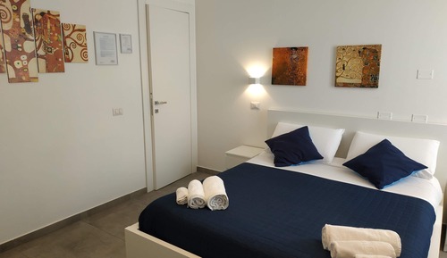 Family Suite, Multiple Bedrooms, Private Bathroom, City View (external)