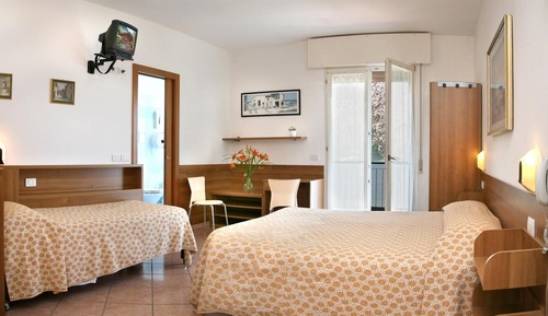 Comfort Triple Room, Balcony, Lake View