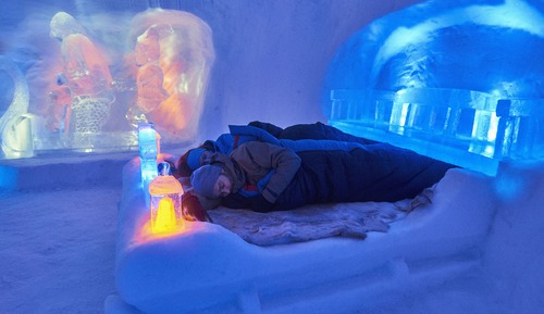 Family Room Snow Hotel | Included access to theme park and back up apartment.