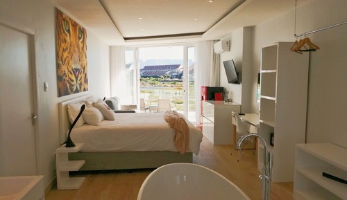Deluxe Studio Suite, Sea View, Beachfront