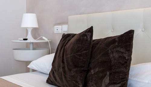 Deluxe Double Room, Private Bathroom, City View (Corso Ettore Padovano)