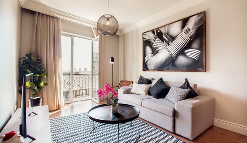 Signature Apartment