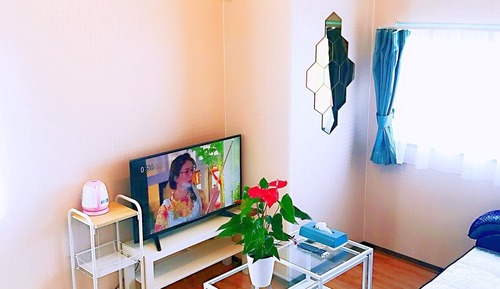 Deluxe Family Room (203)