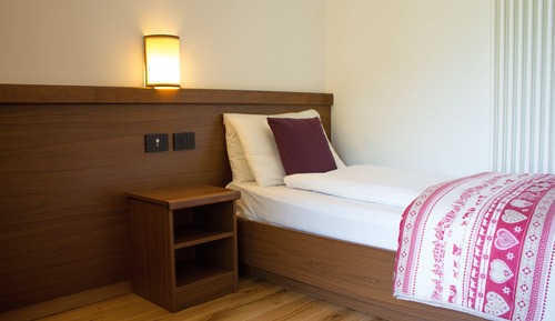 Classic Single Room