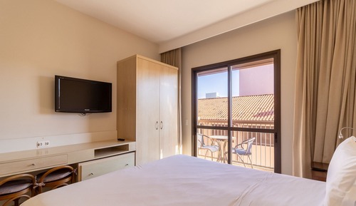 Basic Apartment