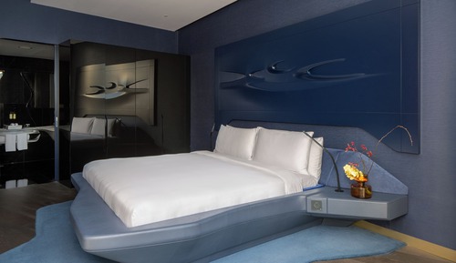 Studio ME + Suite with Burj Khalifa View and Jacuzzi