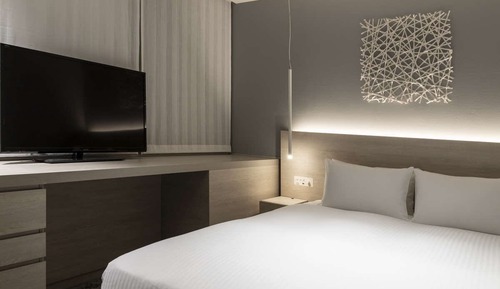Comfort Double Room, Non Smoking (Children breakfast fee paid onsite)