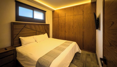 Luxury Studio