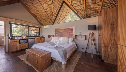 Deluxe Studio Suite