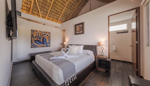 Panoramic Cabin