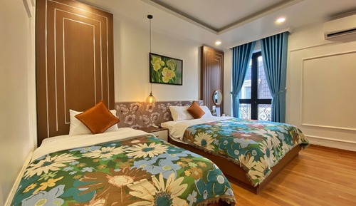 Economy Triple Room