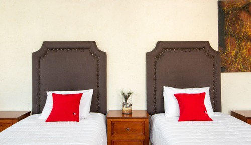 Standard Room, 2 Twin Beds