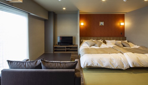 Twin Room with Balcony