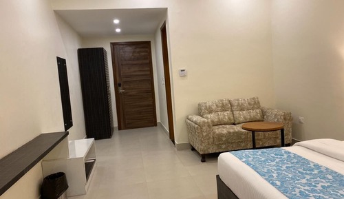 Super Deluxe Room