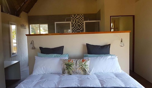 Honeymoon Room