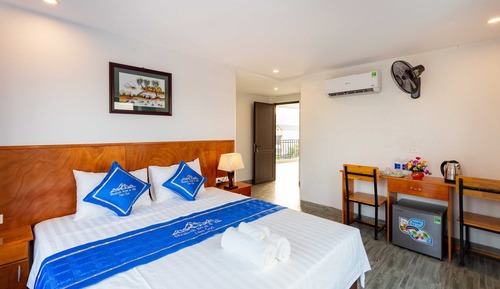 Deluxe Double Room, Pool View