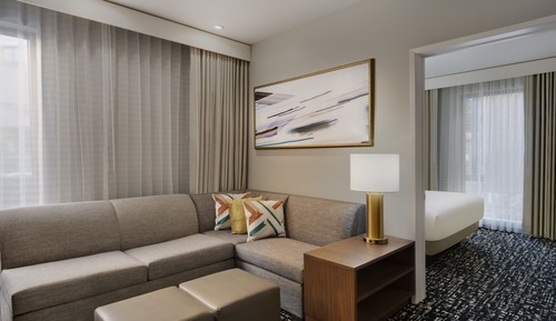 Suite, 1 Bedroom (2 Queen, 1 Sofa Bed)