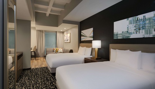 Studio Suite, Multiple Beds (2 Queen, 1 Sofa Bed)